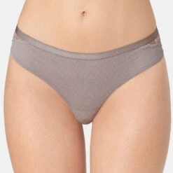 Triumph Magic Wire Lite Brazilian Slip