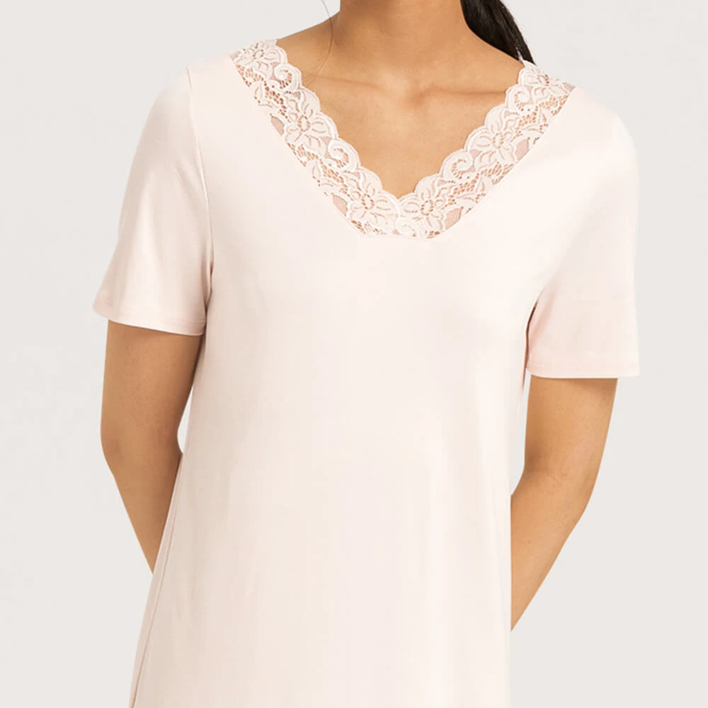 Hanro Nightdress Kurzarm Moments Lang