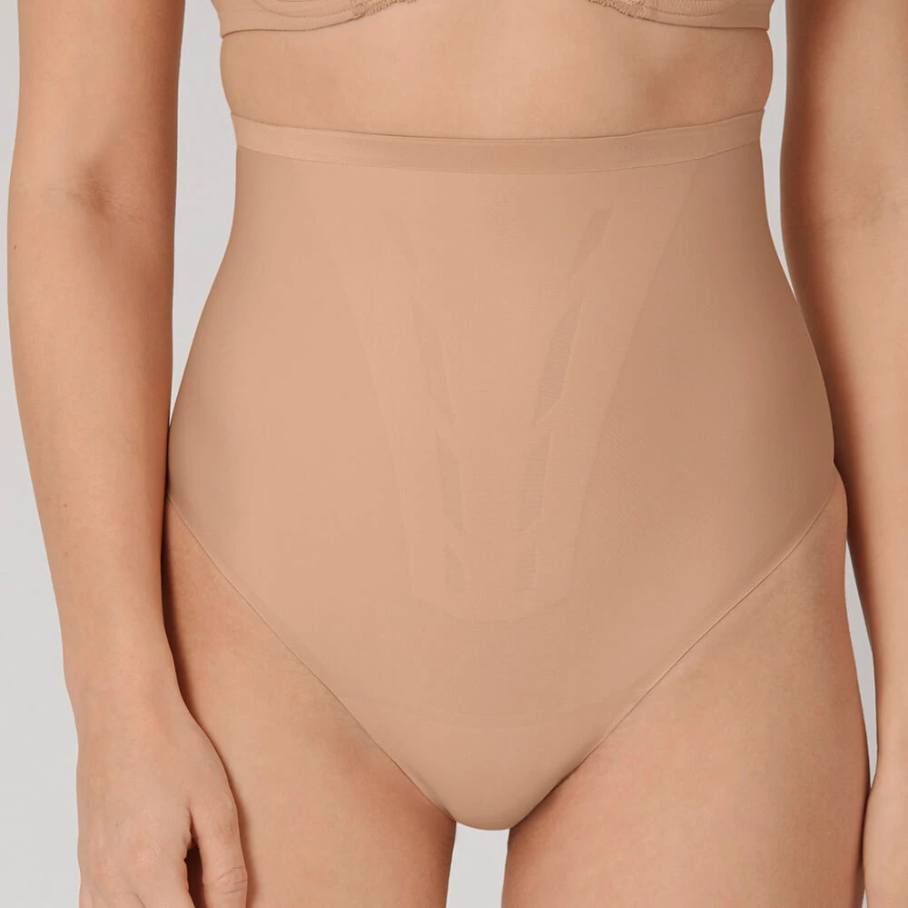 Triumph Highwaist-String Shape Smart – Bild 3
