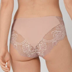 Triumph Maxi Slip Wild Peony Florale