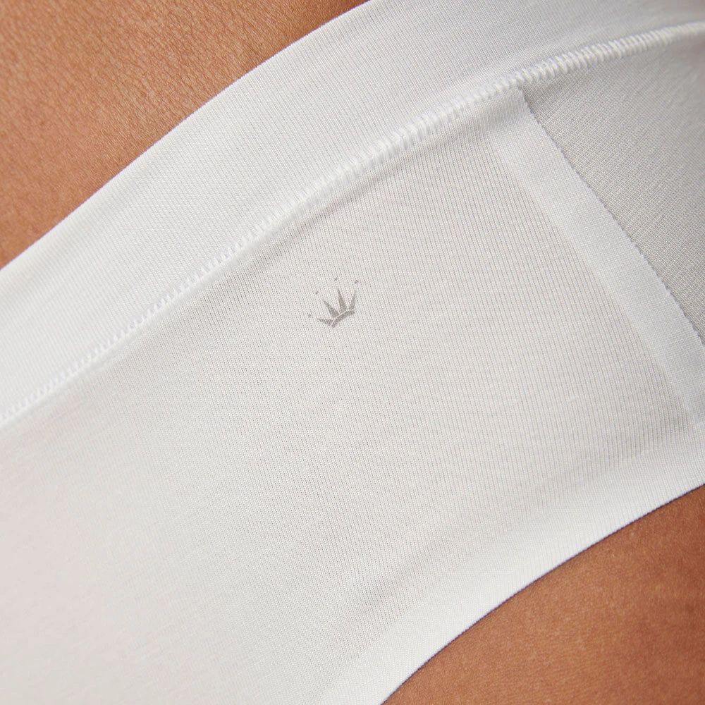 Triumph Shirt Smart Natural – Bild 9