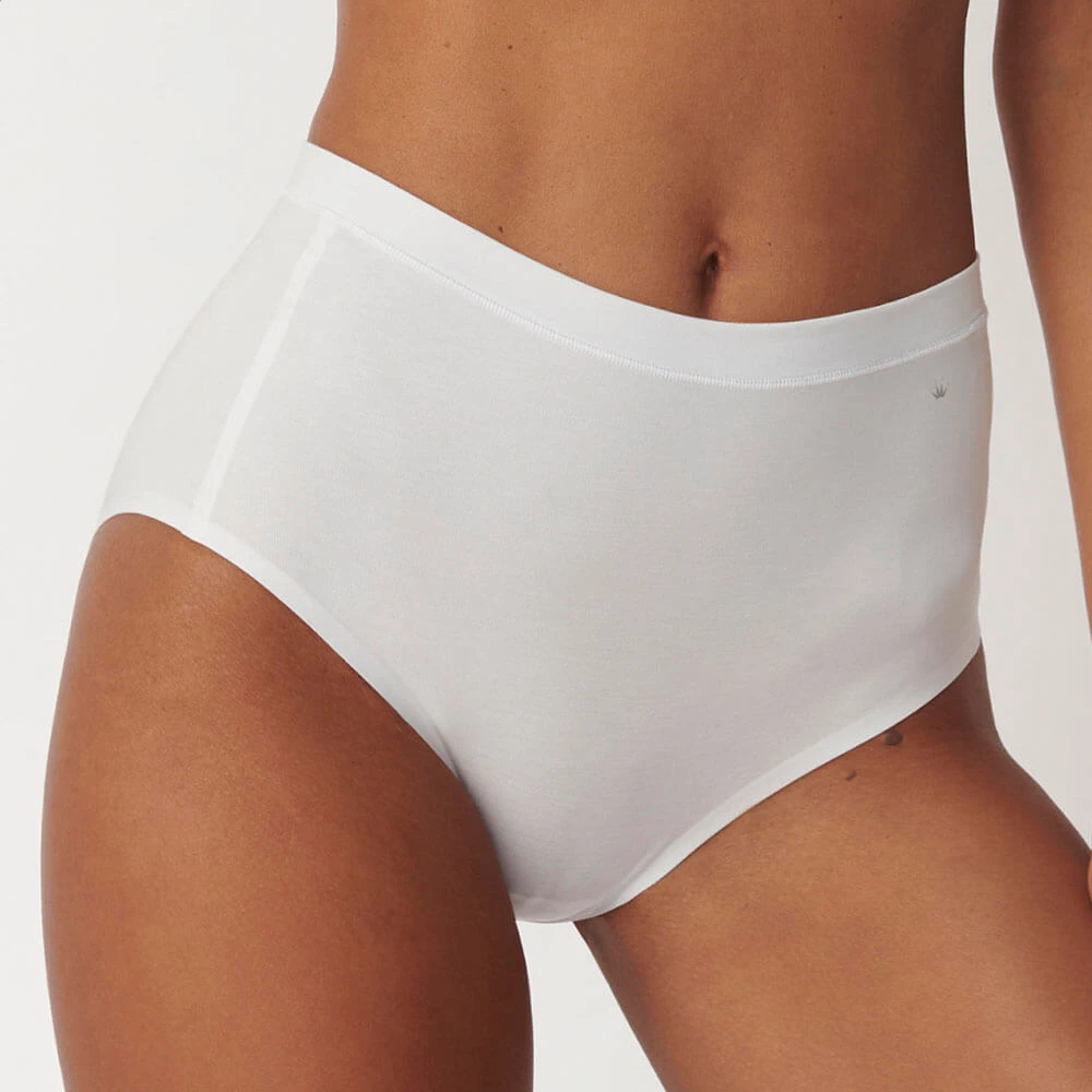 Triumph Shirt Smart Natural – Bild 4